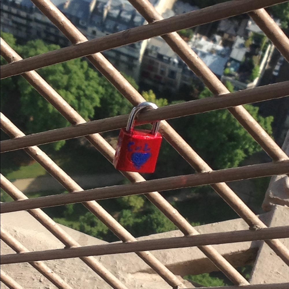 Meet your Posher, Madalyn